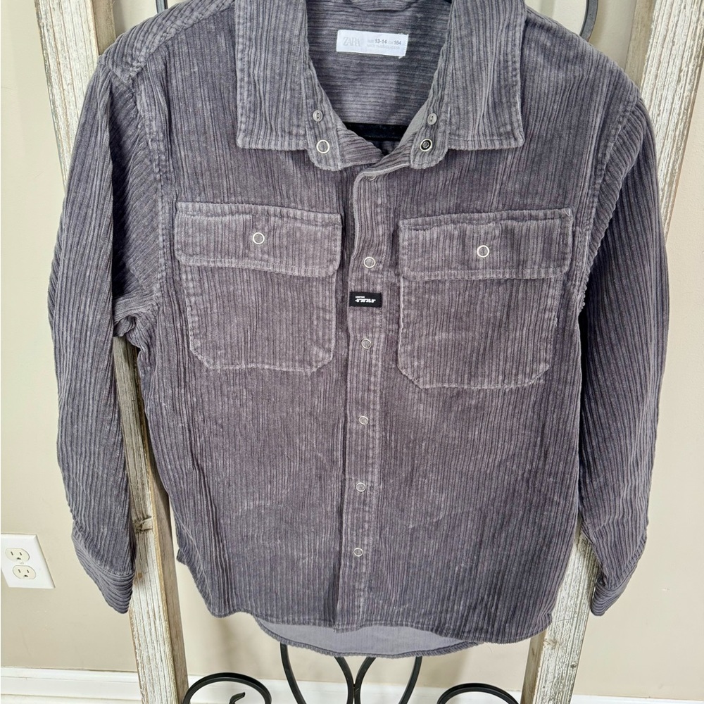 Zara Boy’s Gray Corduroy Button-Up Shirt Size 13-14